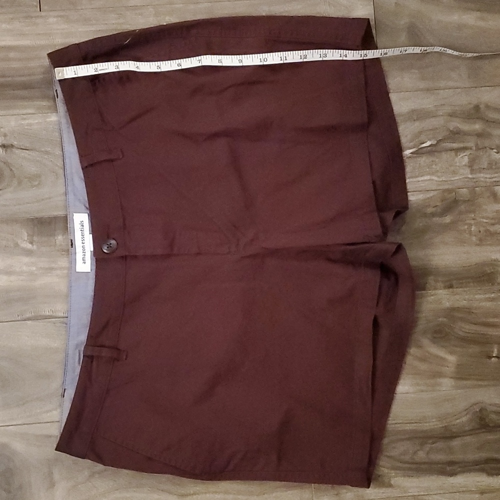 NWT sz 16 Amazon Essentials Shorts